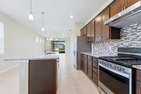 Kitchen - 8610 Backshore Ln, Parrish, FL 34219 photo 2 of 3