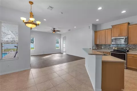 Living - 2927 122nd Pl E, Parrish, FL 34219 photo 3 of 7