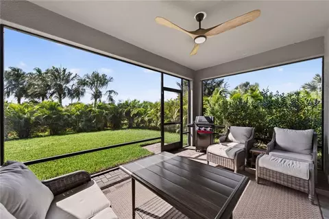 Exterior - 11746 Little River Way, Parrish, FL 34219 photo 4 of 10