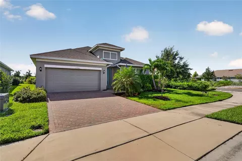Exterior - 11746 Little River Way, Parrish, FL 34219 photo 2 of 10