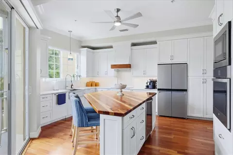 Kitchen - 712 Granada Ave #2, Venice, FL 34285 photo 1 of 4
