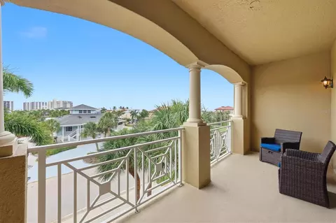 Exterior - 712 Granada Ave #2, Venice, FL 34285 photo 8 of 8