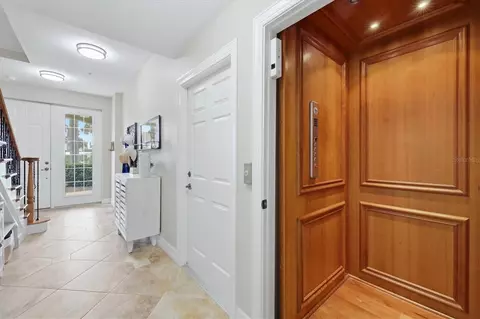 Entry Way - 712 Granada Ave #2, Venice, FL 34285 photo 1 of 2