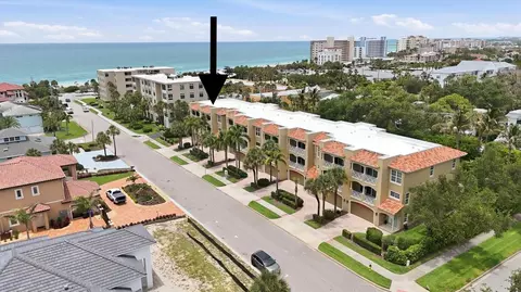 View/Area - 712 Granada Ave #2, Venice, FL 34285 photo 5 of 5