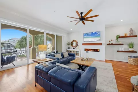 Living - 712 Granada Ave #2, Venice, FL 34285 photo 3 of 5