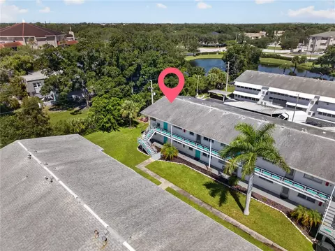 6050 21st St N #20, Saint Petersburg, FL 33714