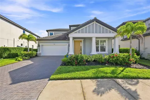 4745 Antrim Dr, Sarasota, FL 34240