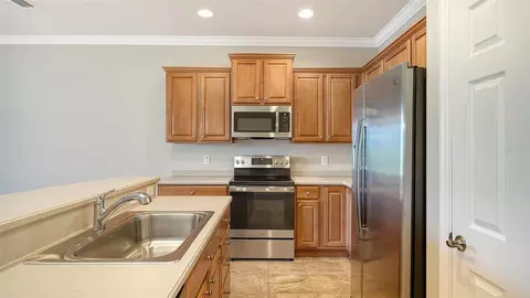Kitchen - 11480 52nd Ct E, Parrish, FL 34219 photo 3 of 3