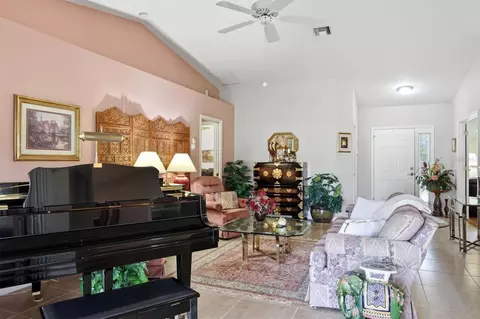 Other - 4610 72nd Ct E, Bradenton, FL 34203 photo 4 of 11