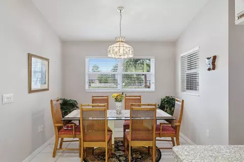 Dining - 4610 72nd Ct E, Bradenton, FL 34203 photo 1 of 1