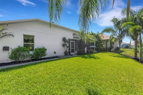 Exterior - 5751 99th Avenue Cir E, Parrish, FL 34219 photo 6 of 10