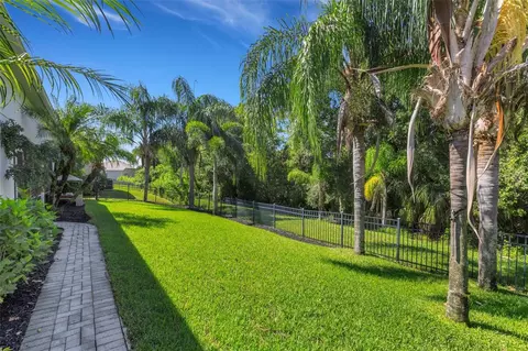 Exterior - 5751 99th Avenue Cir E, Parrish, FL 34219 photo 9 of 10