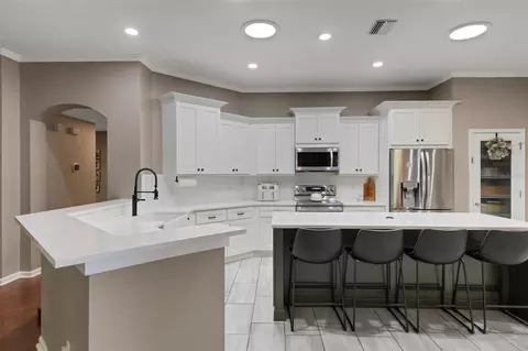 Kitchen - 5751 99th Avenue Cir E, Parrish, FL 34219 photo 1 of 6