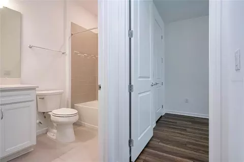 Entry Way - 10641 Spring Tide Way, Parrish, FL 34219 photo 2 of 2