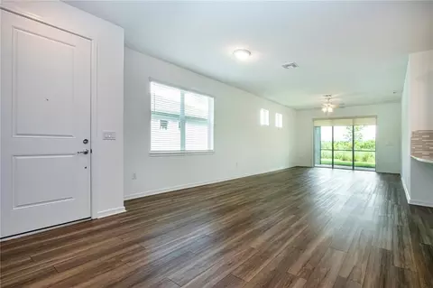 Living - 10641 Spring Tide Way, Parrish, FL 34219 photo 2 of 4