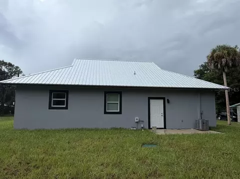 Exterior - 612 SE 13th Ave, Okeechobee, FL 34974 photo 2 of 5