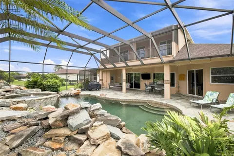 Exterior - 3303 155th Ave E, Parrish, FL 34219 photo 7 of 11
