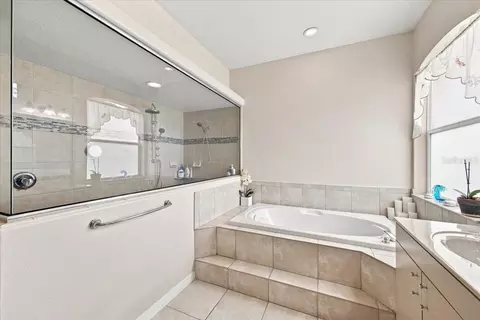 Bath - 3303 155th Ave E, Parrish, FL 34219 photo 2 of 6