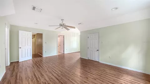 Bedroom - 2046 Cordes St, Osprey, FL 34229 photo 2 of 5