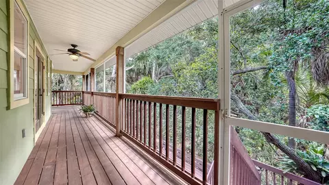 Exterior - 2046 Cordes St, Osprey, FL 34229 photo 6 of 18