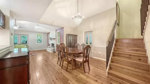Dining - 2046 Cordes St, Osprey, FL 34229 photo 1 of 3