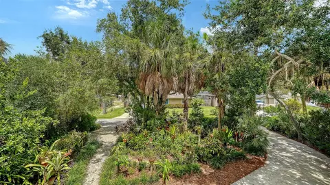 Exterior - 2046 Cordes St, Osprey, FL 34229 photo 18 of 18