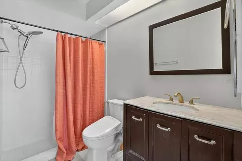 Bath - 2712 36th Avenue Ter E, Bradenton, FL 34208 photo 2 of 2