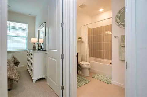 Entry Way - 9437 Shorebird Ct, Parrish, FL 34219 photo 2 of 3