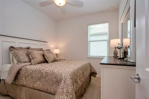 Bedroom - 9437 Shorebird Ct, Parrish, FL 34219 photo 4 of 6