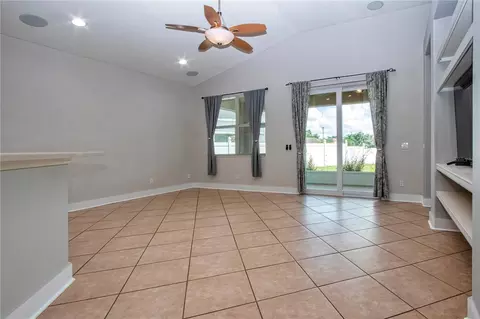 Living - 4124 101st Ave E, Parrish, FL 34219 photo 4 of 8