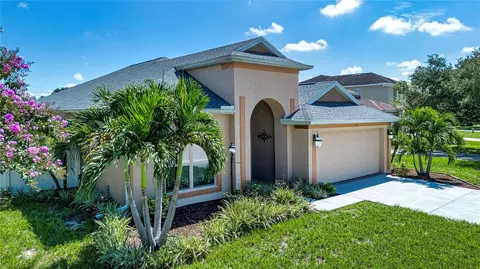 Exterior - 4124 101st Ave E, Parrish, FL 34219 photo 4 of 12