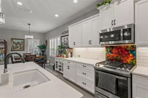 Kitchen - 10625 Falling Leaf Ct, Parrish, FL 34219 photo 2 of 3