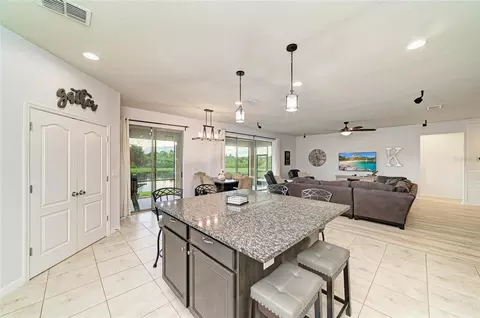 Kitchen - 10223 57th Ct E, Parrish, FL 34219 photo 6 of 6