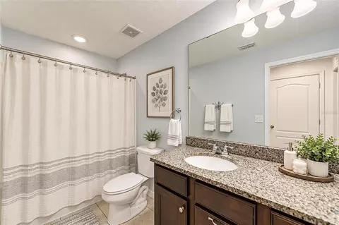 Bath - 10223 57th Ct E, Parrish, FL 34219 photo 5 of 5
