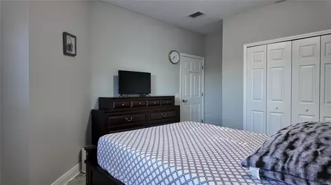 Bedroom - 7850 52nd Ter E, Bradenton, FL 34203 photo 6 of 6