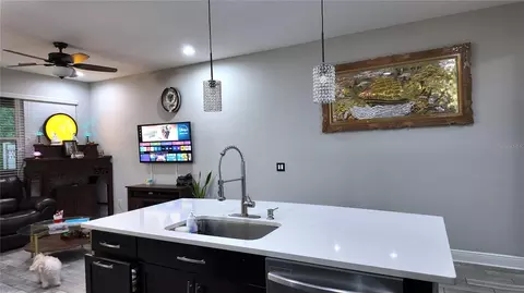 Kitchen - 7850 52nd Ter E, Bradenton, FL 34203 photo 4 of 4