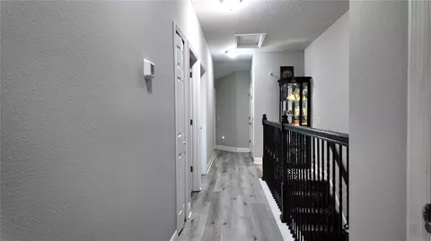 Entry Way - 7850 52nd Ter E, Bradenton, FL 34203 photo 2 of 2