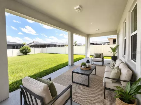 Exterior - 10820 79th St E, Parrish, FL 34219 photo 7 of 13