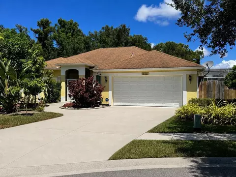 5631 Bent Oak Dr, Sarasota, FL 34232