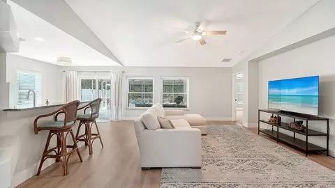 Living - 4005 Douglas Hill Pl, Parrish, FL 34219 photo 4 of 4