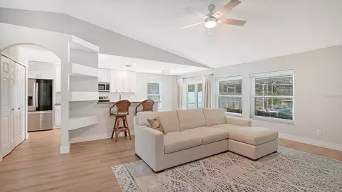 Living - 4005 Douglas Hill Pl, Parrish, FL 34219 photo 2 of 4