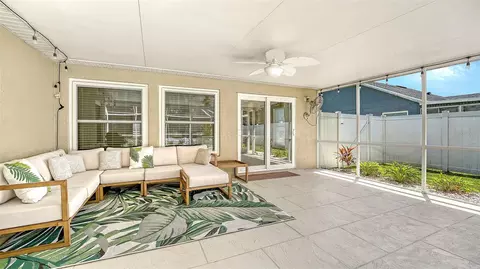 Exterior - 4005 Douglas Hill Pl, Parrish, FL 34219 photo 5 of 17