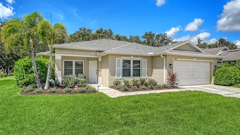 Exterior - 4005 Douglas Hill Pl, Parrish, FL 34219 photo 2 of 17