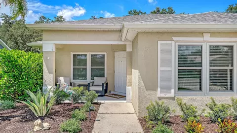 Exterior - 4005 Douglas Hill Pl, Parrish, FL 34219 photo 3 of 17
