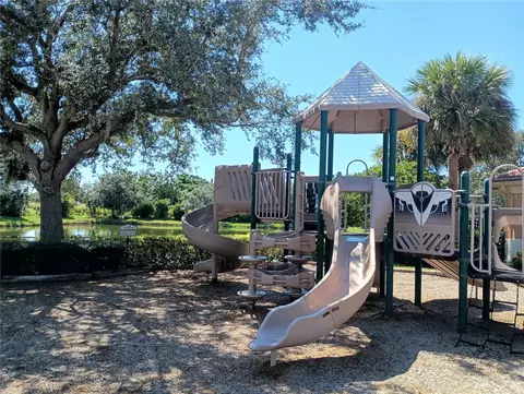 View/Area - 1328 Thornapple Dr, Osprey, FL 34229 photo 6 of 6