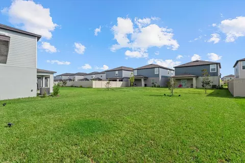Exterior - 8431 Bella Mar Trl, Parrish, FL 34219 photo 7 of 7