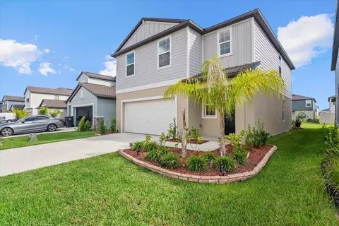 Exterior - 8431 Bella Mar Trl, Parrish, FL 34219 photo 5 of 7