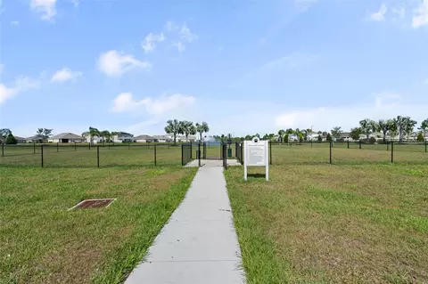 View/Area - 10137 Charlotte Dr, Parrish, FL 34219 photo 19 of 21