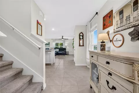Entry Way - 10137 Charlotte Dr, Parrish, FL 34219 photo 2 of 5
