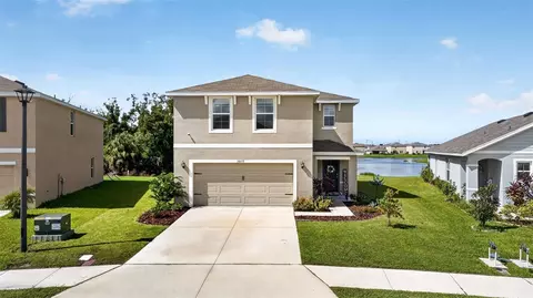 Exterior - 10137 Charlotte Dr, Parrish, FL 34219 photo 2 of 11